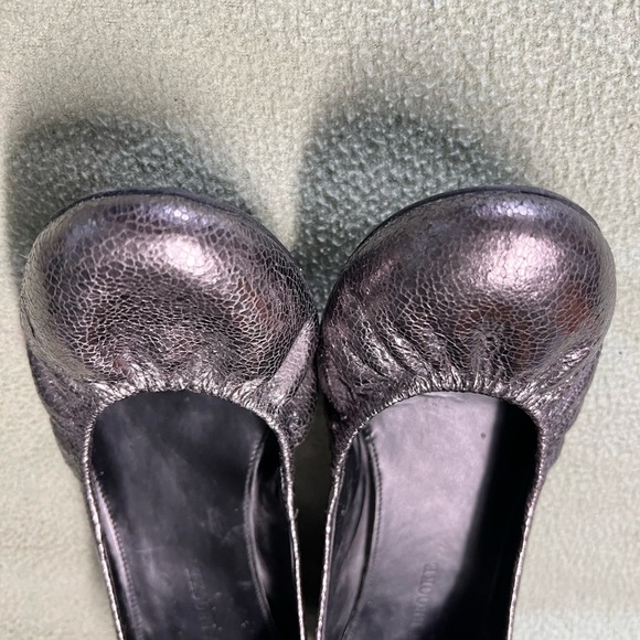 Audrey Brooke Shimmering Bronze Flats - Picture 6 of 7